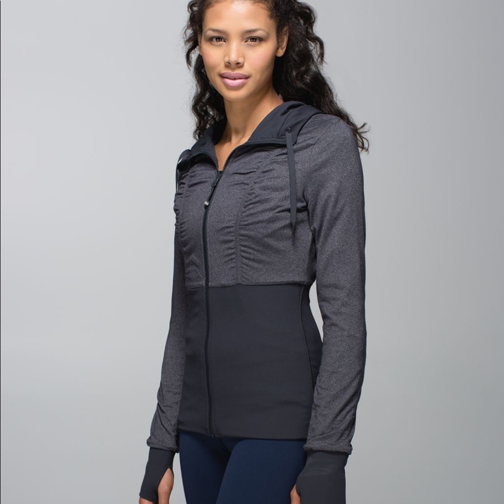🦄 Lululemon Dance Studio Jacket in Coal - Picture 4 of 13